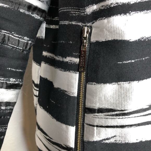 Misook black silver metallic abstract stripe full zip jacket size Large - Picture 5 of 14